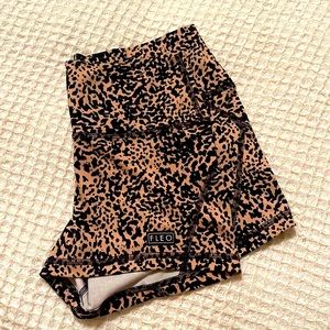 FLEO APEX CONTOUR SMALL 🐯